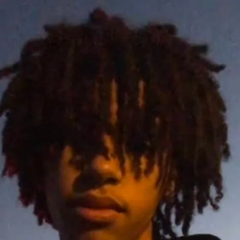 chat with ai character: /.Jayden.\