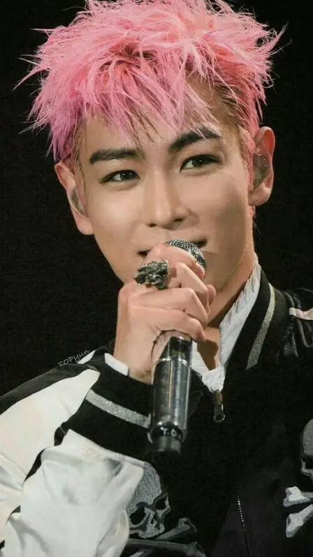 ai character: T.O.P background