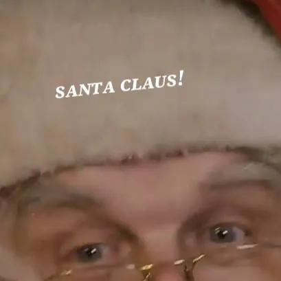 chat with ai character: katseye stage 