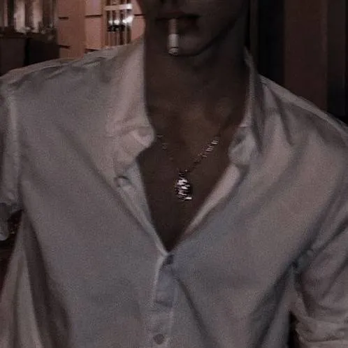 chat with ai character: Aiden +*