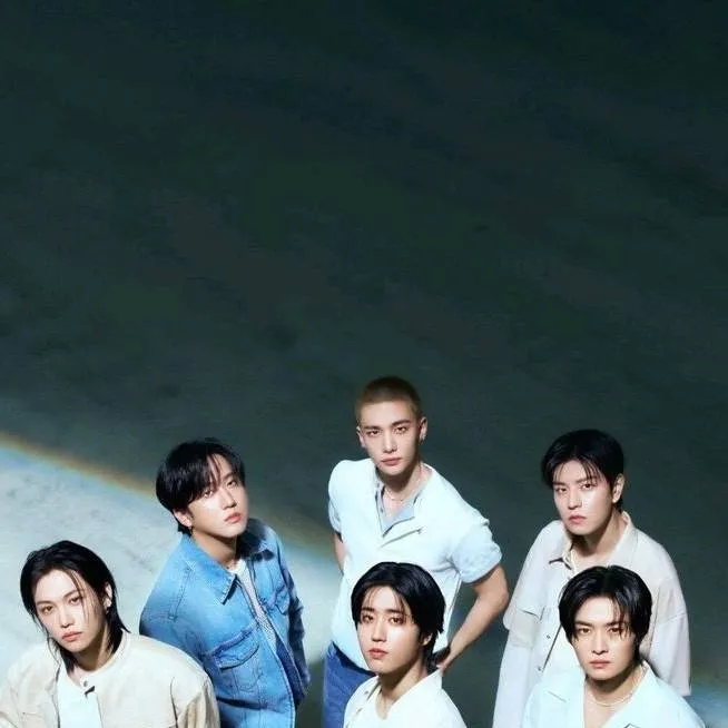 chat with ai character: SKZ