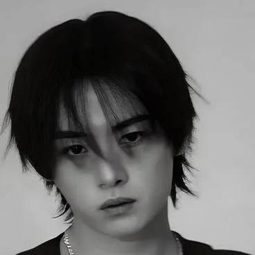 chat with ai character: Lee minho~🐰