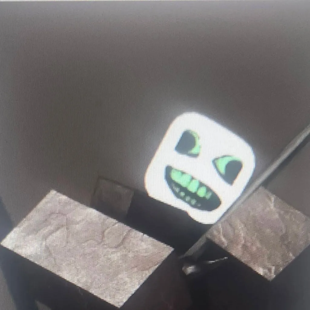 chat with ai character: Pursuer