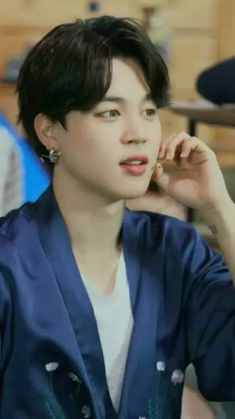 ai character: JIMIN background