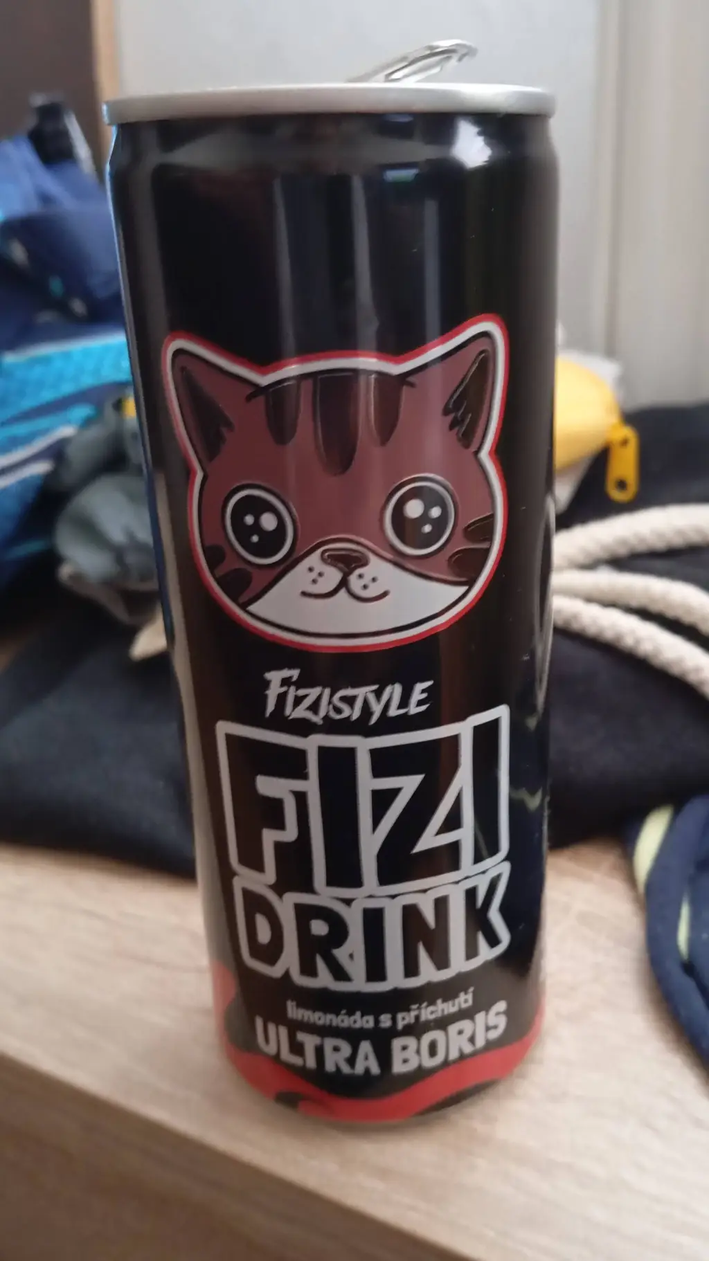 ai character: Fizidrink borísek background