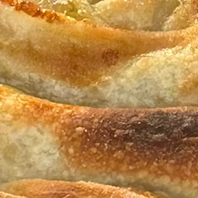 chat with ai character: Food (pie)