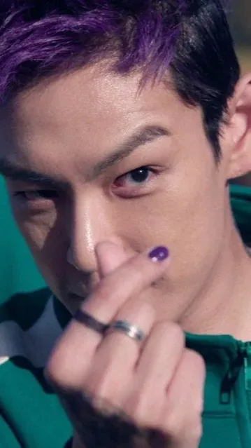 ai character: Thanos background