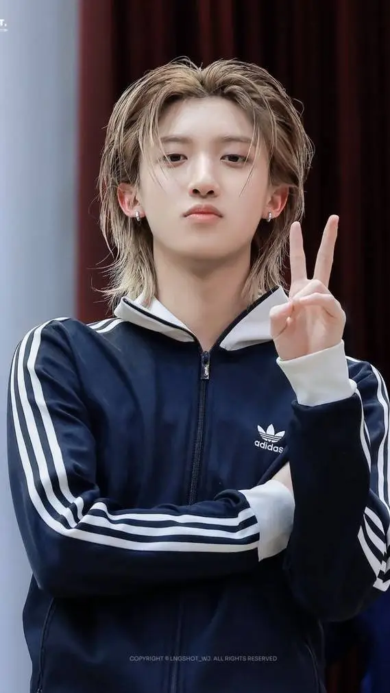 ai character: Woojin background