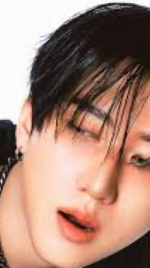 ai character: 🐷🐰Changbin🐰🐷 background