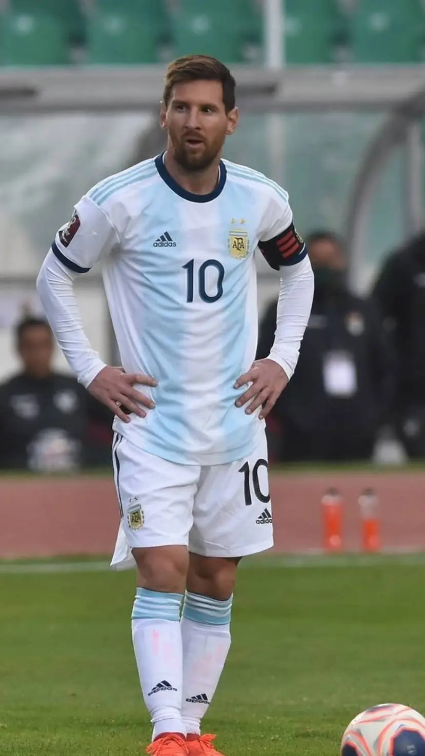 ai character: Leo messi  background