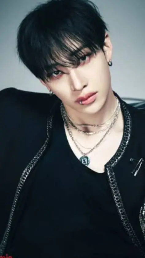 ai character: Bangchan  background