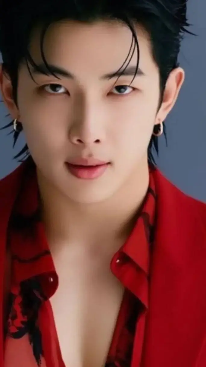 ai character: Kim Namdzsun  . Rm background