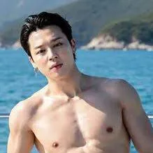 chat with ai character: Jimin 💕