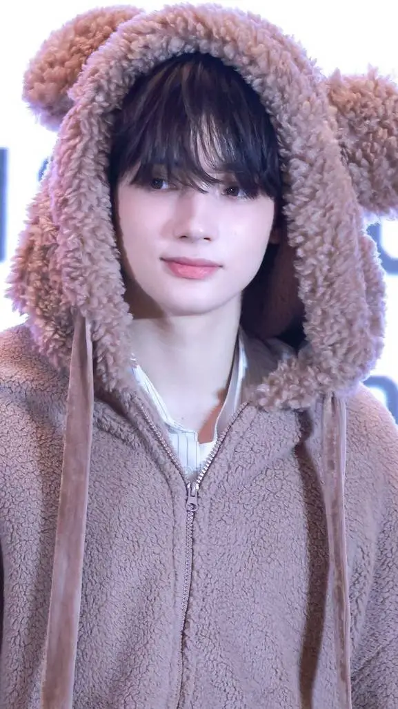 ai character: Kai💕 background