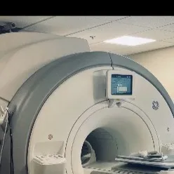 chat with ai character: MRI machine
