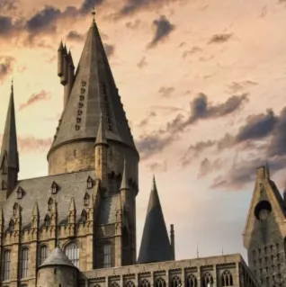 chat with ai character: Hogwarts