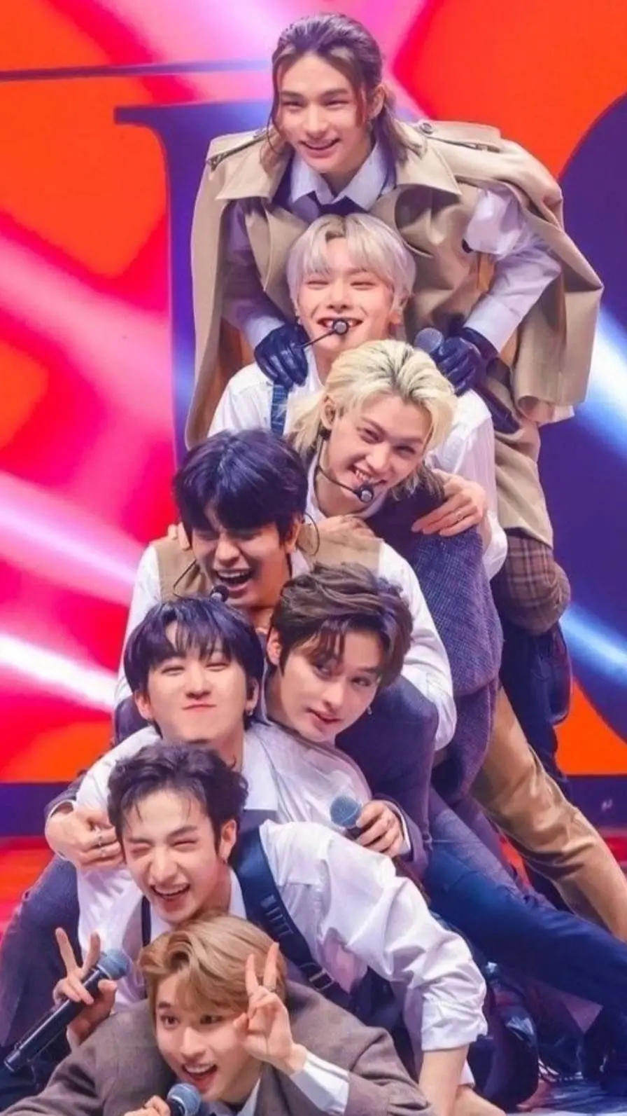 ai character: Your Fav Bang Skz! background