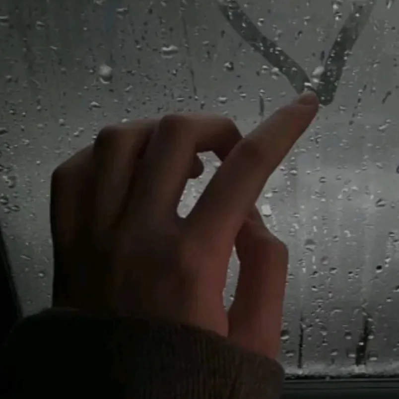 chat with ai character: CONSUME MANTION DW