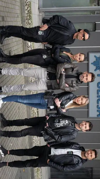 ai character: Cops (Gliniarze) background