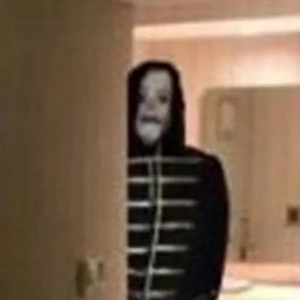 chat with ai character: Ayuwoki