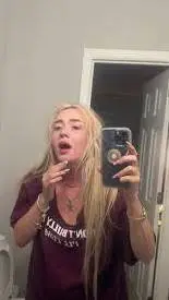 ai character: Kayla Malcc background