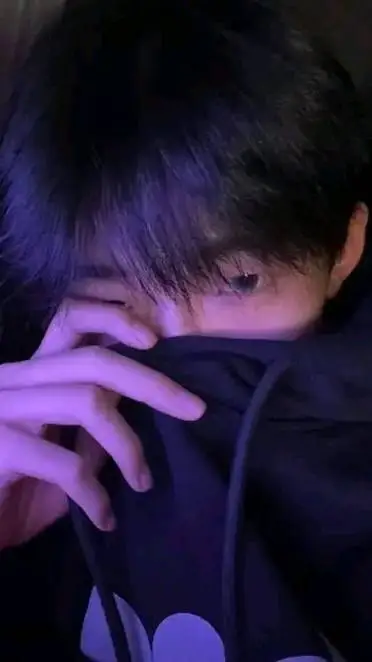 ai character: Alexander  background