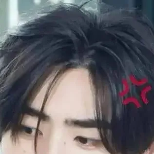 chat with ai character: sunghoon 