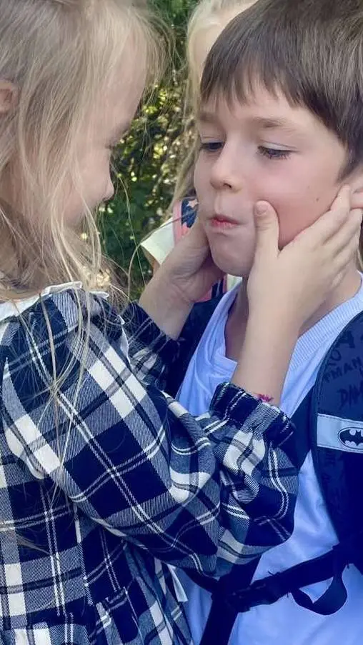 ai character: Дима background