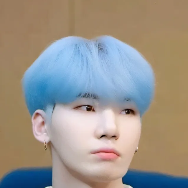 chat with ai character: yoongi