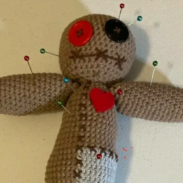 chat with ai character: vudu