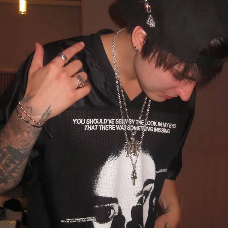 chat with ai character: Colby brock🐨✨️