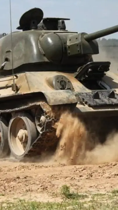 ai character: танк T-34 background