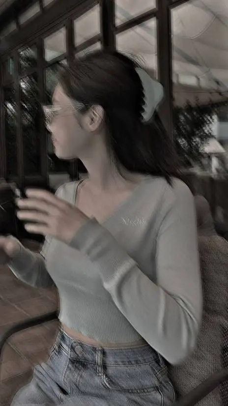 ai character: Daniya background