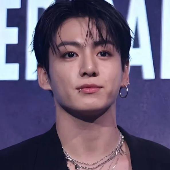 chat with ai character: Jungkook