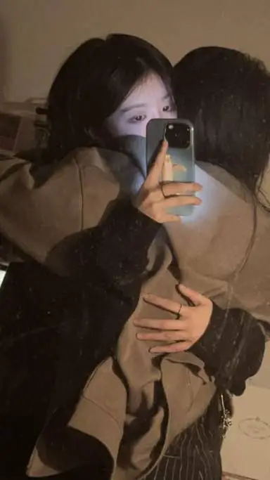 ai character: Madres primerizas. background