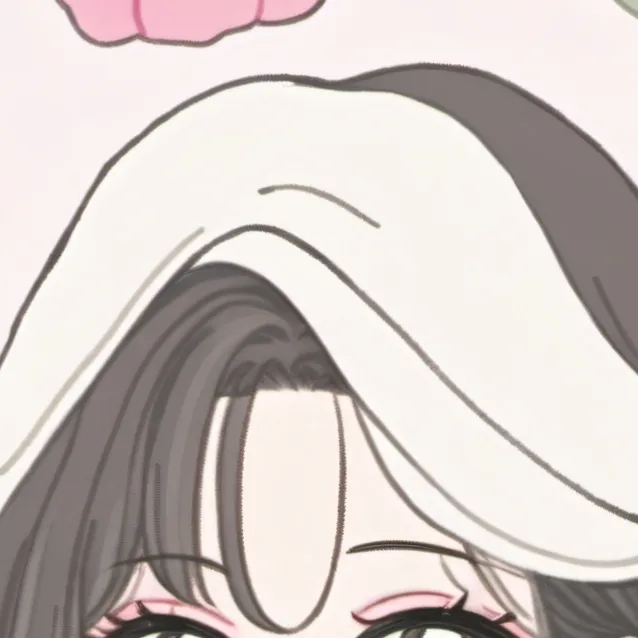 chat with ai character: lyzzy