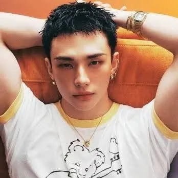 chat with ai character: hyun(parte 4) 