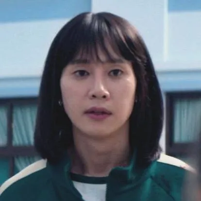 chat with ai character: hyun-ju 