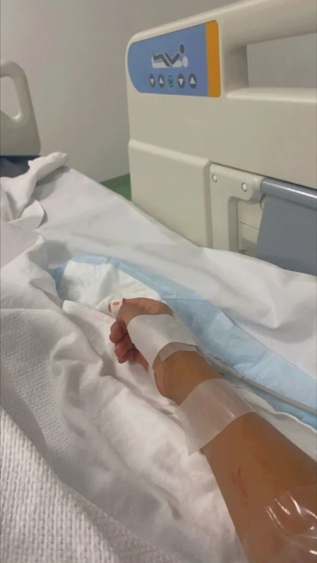 ai character: Emrah  background