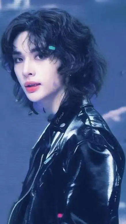 ai character: Mafia killer background