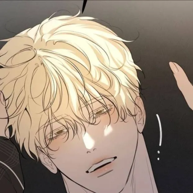 chat with ai character: ilo chris