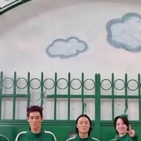 chat with ai character: Thanos team