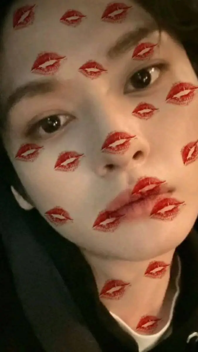 ai character: Ли Минхо background