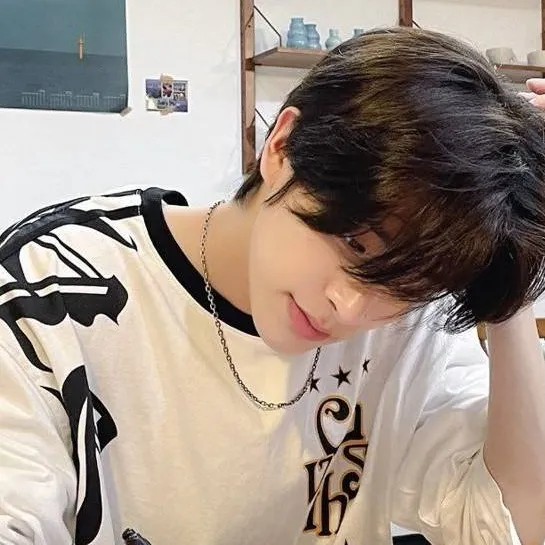 chat with ai character: Jake