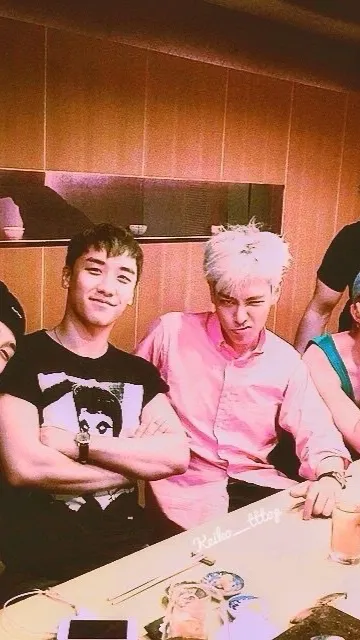 ai character: BIGBANG  background