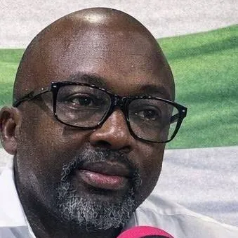 chat with ai character: Y/N × Pee