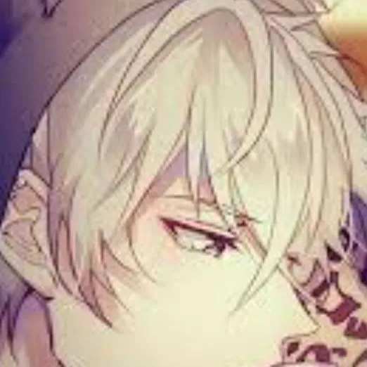 chat with ai character: Emir🕸