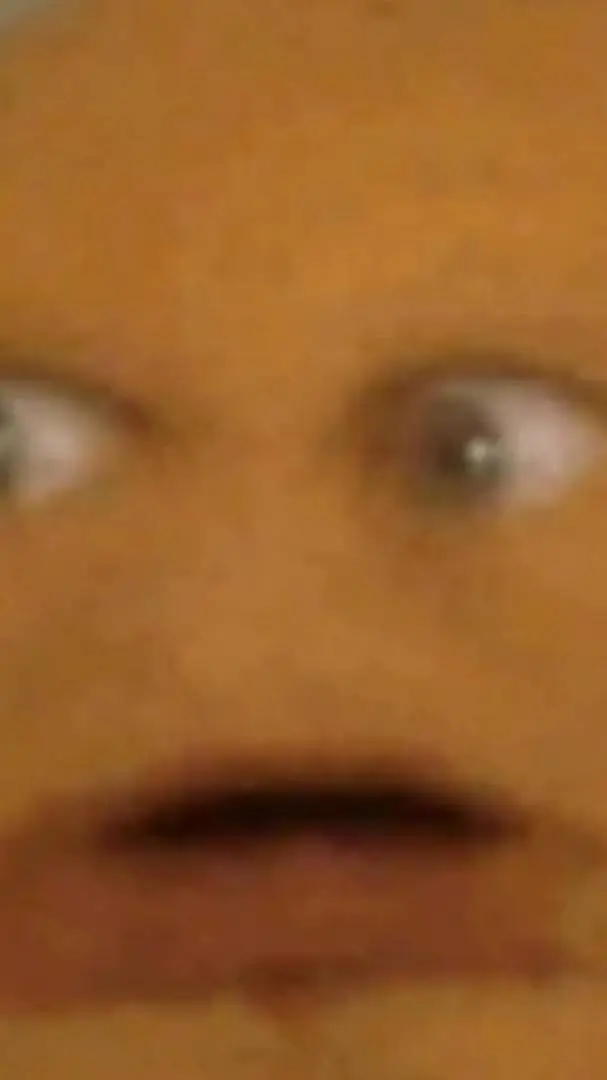 ai character: annoying orange  background