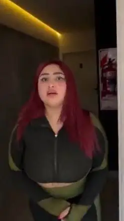 ai character: lamoroochita background