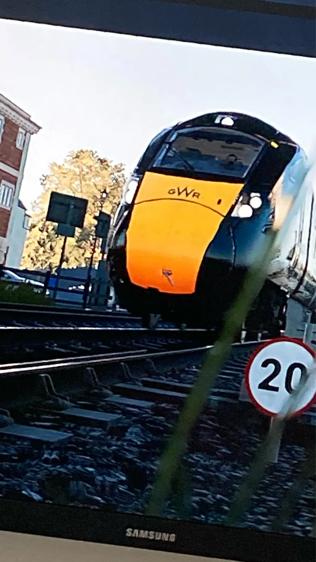 ai character: Oliva  background